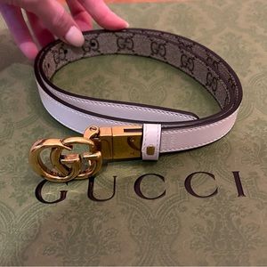 Gucci Reversible Thin Belt Beige/Ebony GG and Cream Leather Size 75